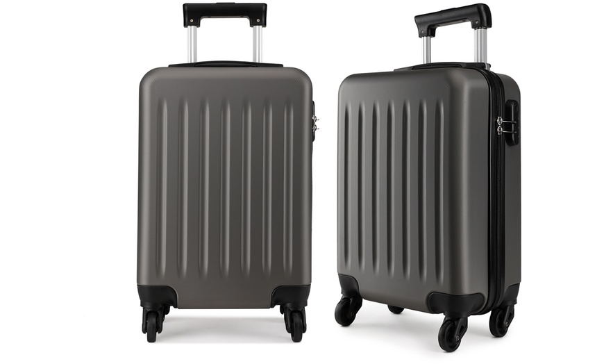 Image 18: Practical Lightweight Luggage: 20-, 24-, 28-Inch, Single or as a Set