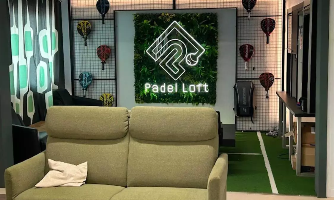 Paddelsession für alle: Inkl. Schläger, Bälle & Profi-Einweisung - Buche jetzt für 1-6 Personen (bis 46% sparen) - Primary Image