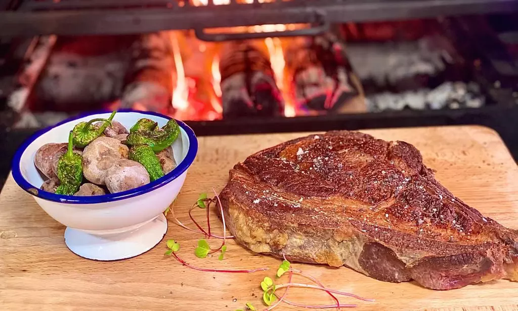 Menú "amantes de la carne" para 2 personas con vino opcional