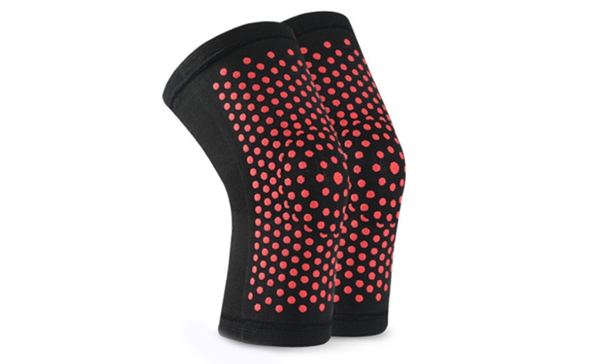 Image 6: Pair of Compression Self-Heating Knee Warmers