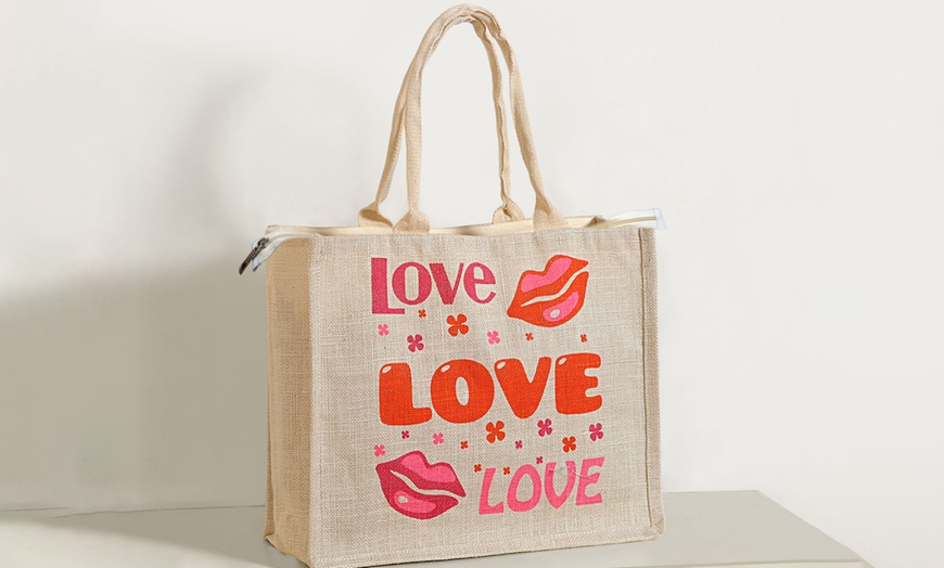 Image 18: Printed Zippered Hessian Bag