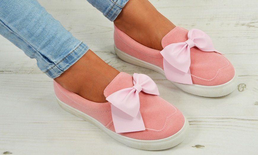 Image 11: Women's Bow Sneakers