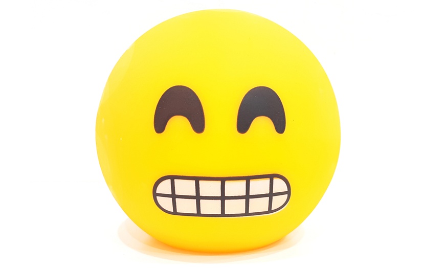 Image 2: Emoji Night Light