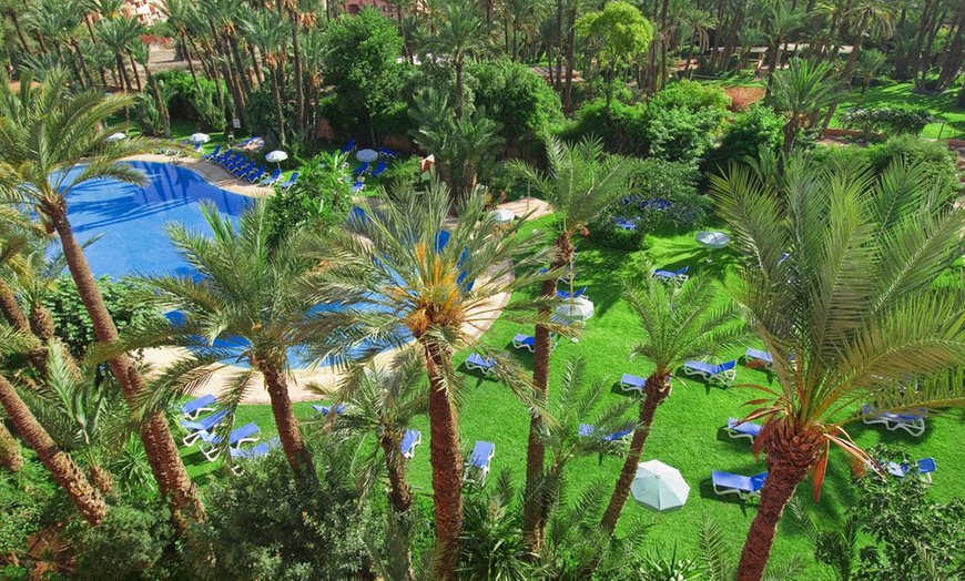 Image 1: Marrakech: Up to 14-Night 4* Family Stay with Breakfast