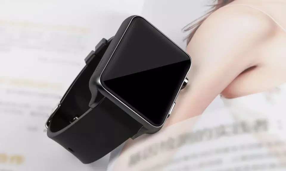 iMounTEK 1.54" Wireless Bluetooth Water-Resistant Smartwatch - Second Medium