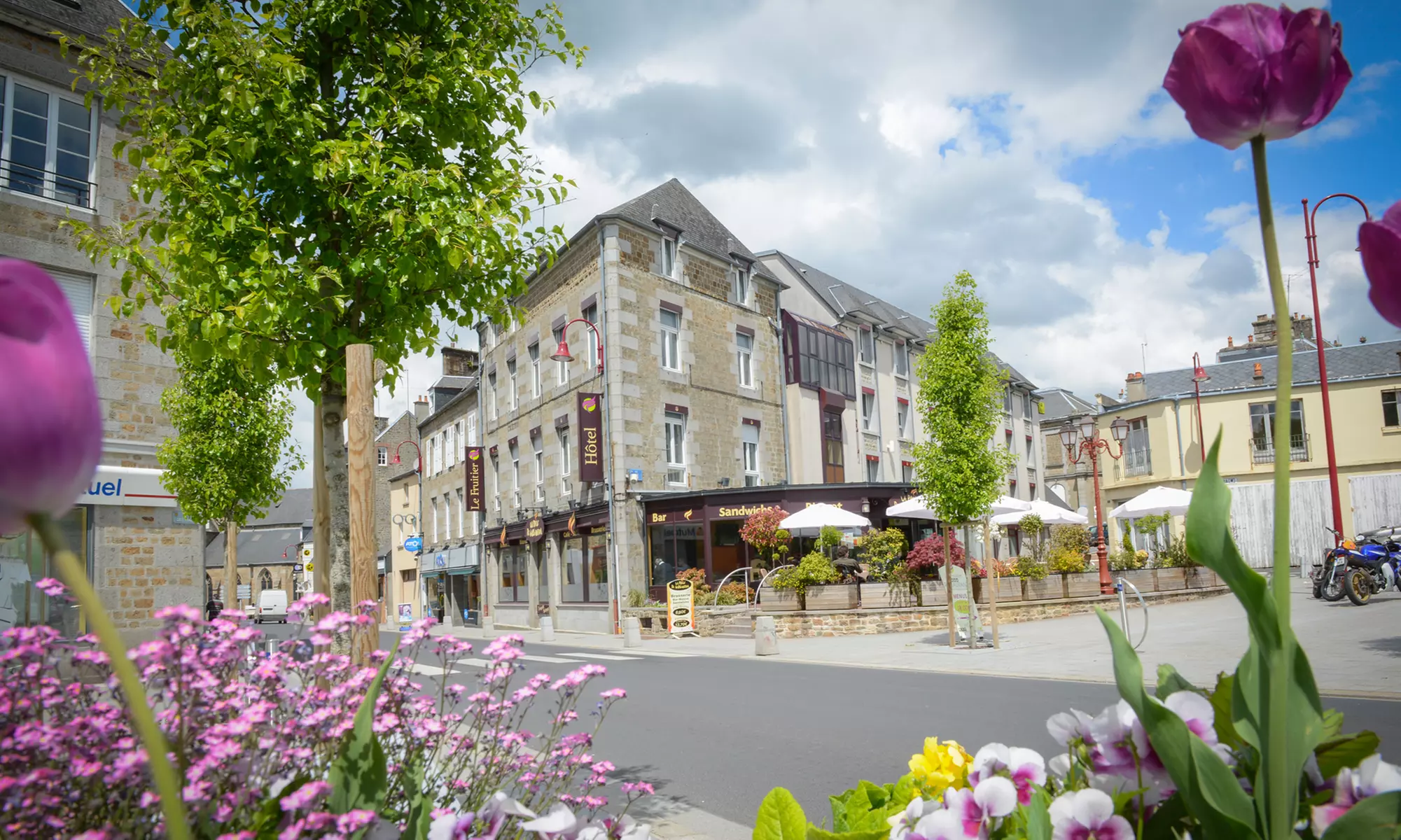 Normandie : chambre double Céleste et petit-déjeuner
