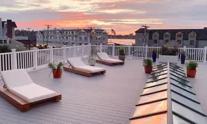 Relax & Recharge: Atlantic Beach Hotel w/ Rooftop Views & Indoor Pool