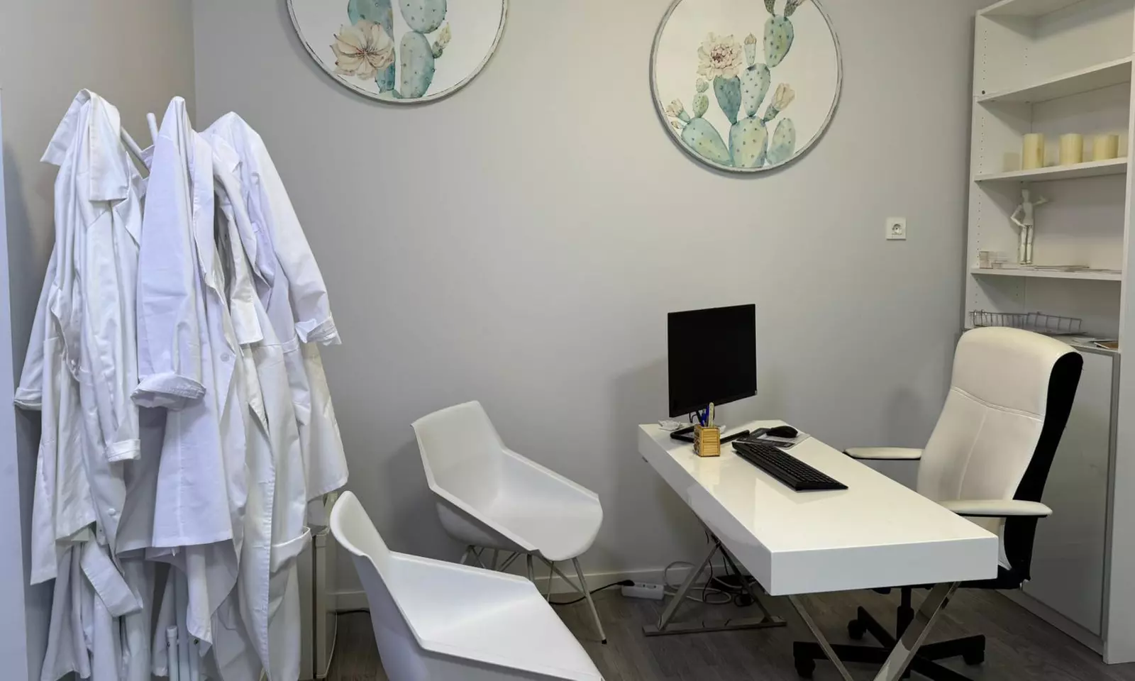 1 vial de tratamiento reafirmante inyectado en rostro