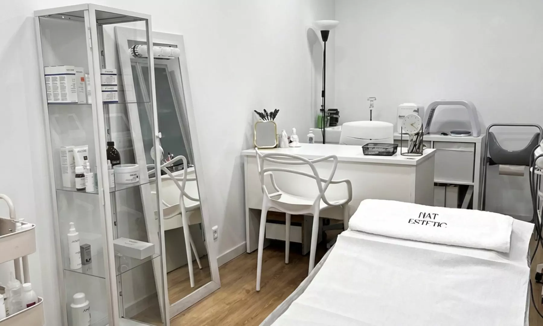 Tratamiento HIFU 7D en rostro, cuello o papada y opción a radiofrecuencia para 1 persona, con hasta un 70% menos - Second Medium