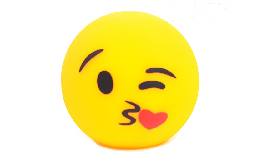 Image 9: Emoji Night Light