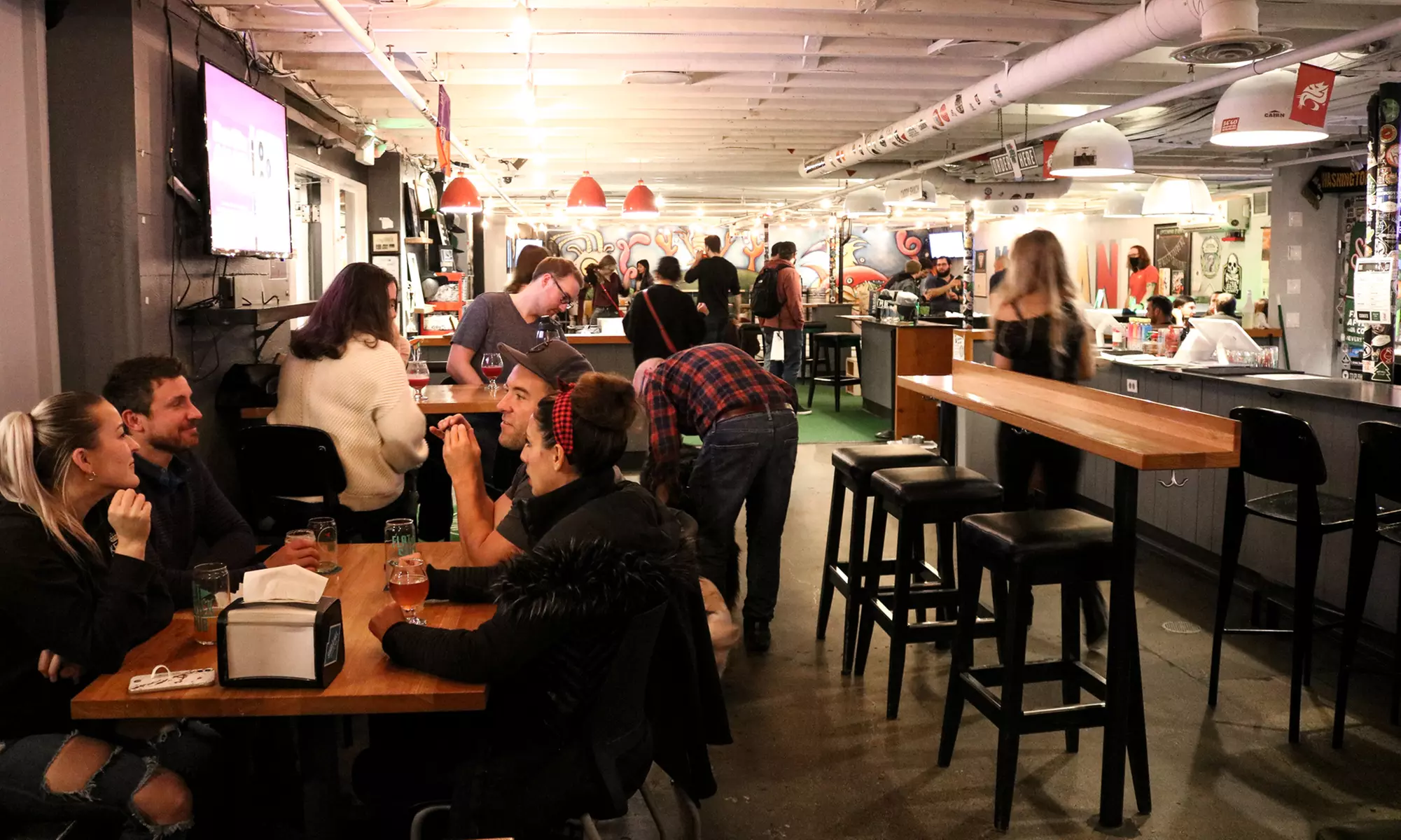 One Round of Mini Golf, Local Drinks -Kirkland, WA