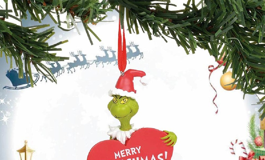 Image 10: Evil Grinch Christmas Decoration