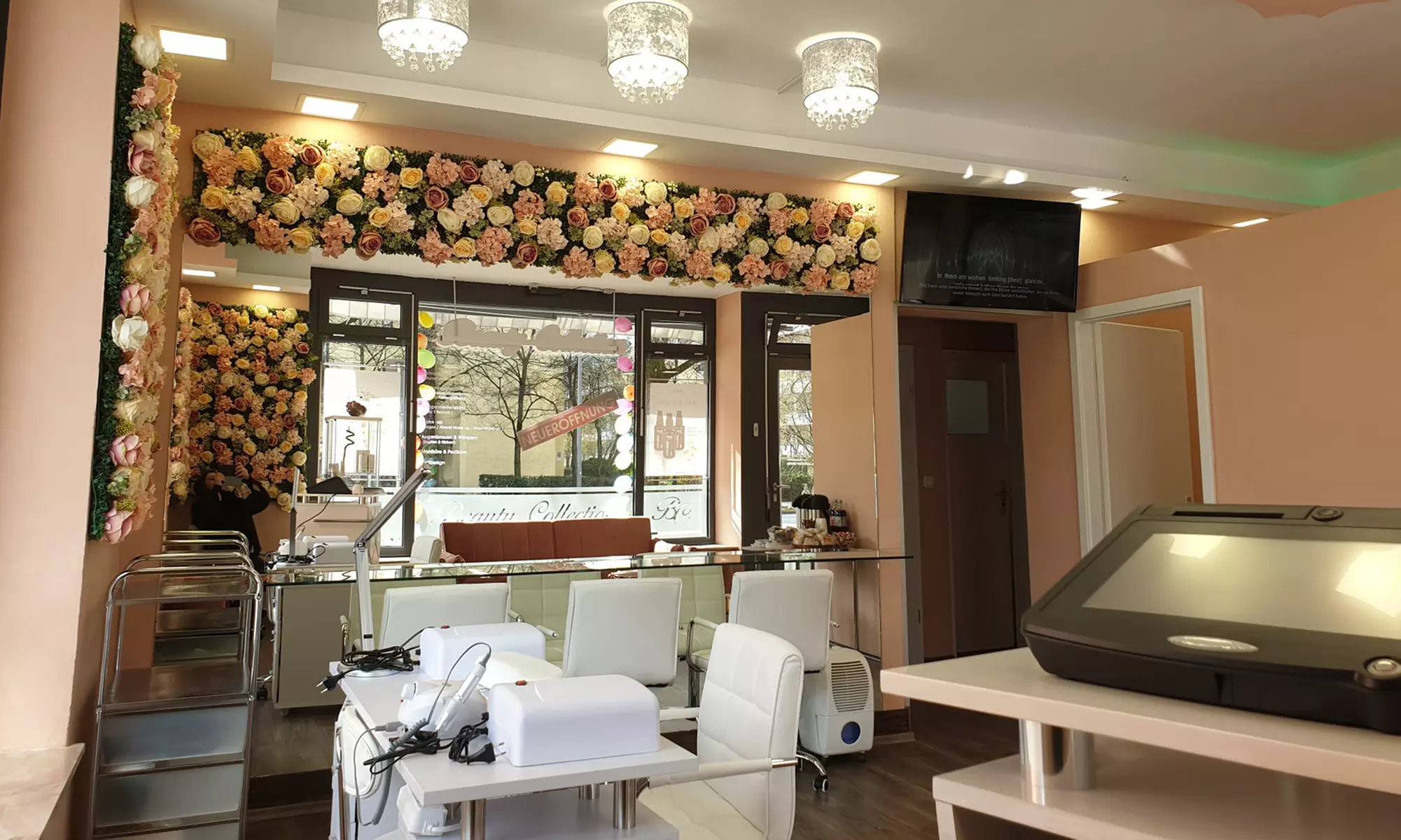 Zarte Füße und strahlende Nägel: Fußpflege opt. mit Maniküre