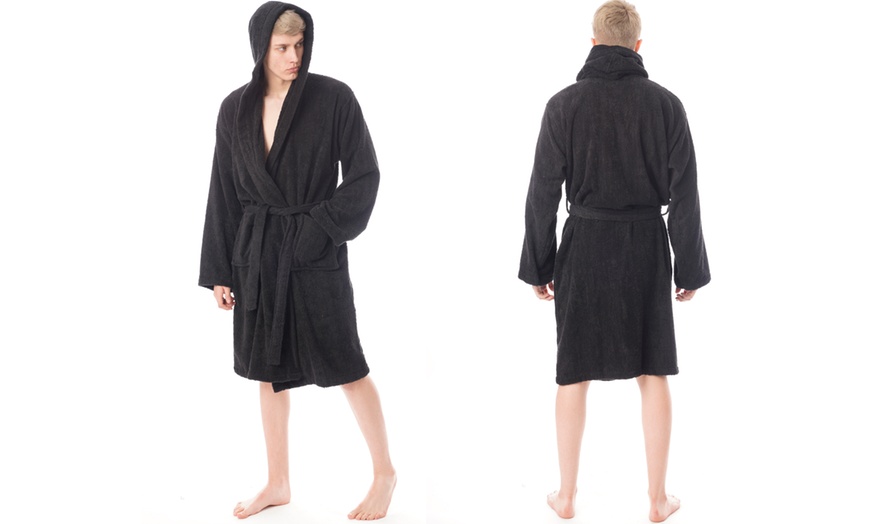 Image 2: Men's Hooded Snuggle Fleece Robe