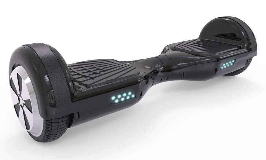 Image 3: Battery-Operated Hoverboard