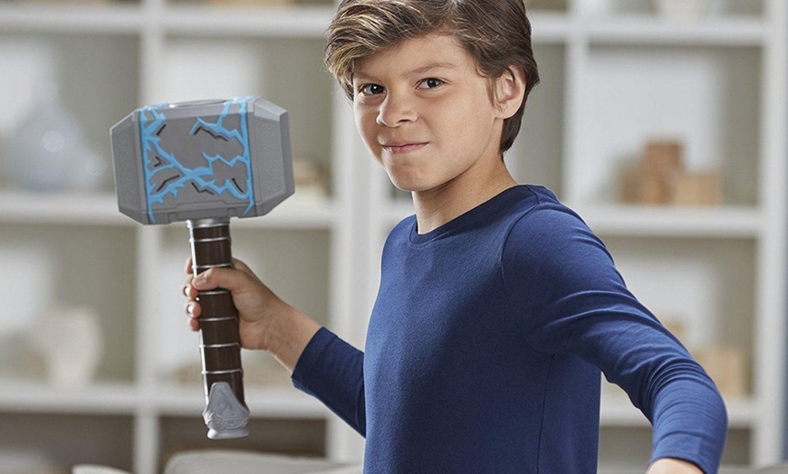 Image 3: Hasbro Thor Ragnarok Hammer