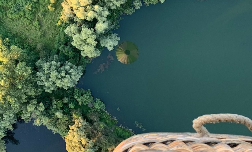 Image 16: Grote hoogte: ballonvaart vanaf Breda, Den Bosch, Eindhoven of Tilburg