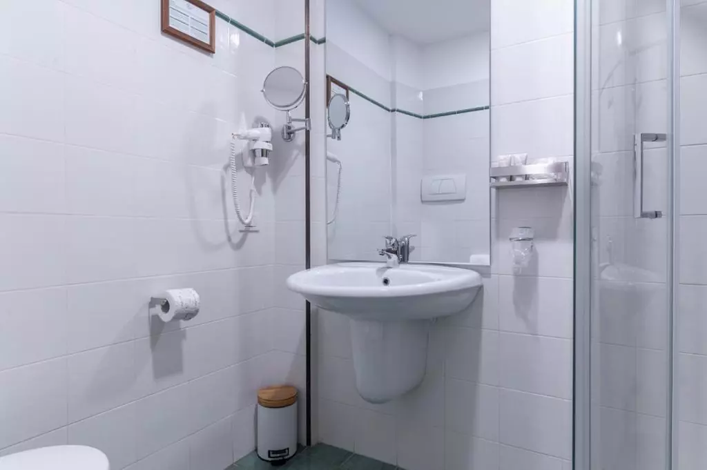 Firenze 4*: camera matrimoniale con colazione, cena e Spa privata