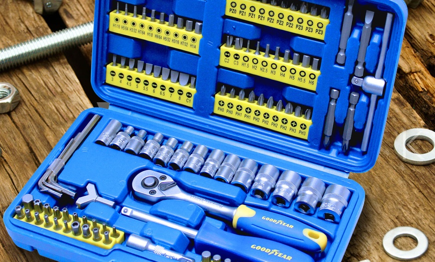 Image 7: Goodyear 130-Piece Socket and Screwdriver Bit Set