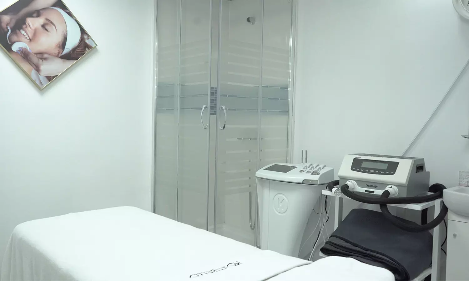 ¡Adiós al frizz, hola al cabello sedoso! Alisado brasileño u orgánico