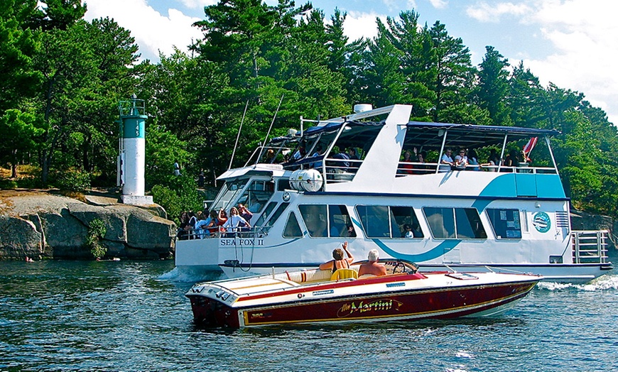 Image 3: Cruises on the Thousand Islands