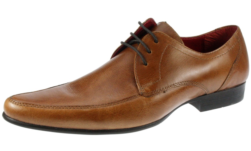 Image 10: Red Tape Men's Leather Shoes