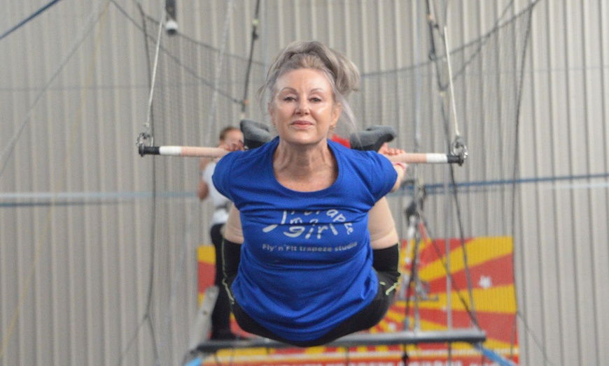 Image 4: 2-Hour Trapeze Course + Photos