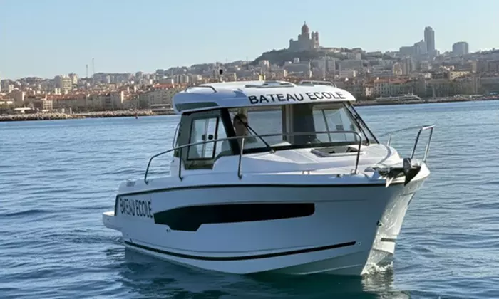 Permis bateau (côtier) pour voguer librement en toute confiance