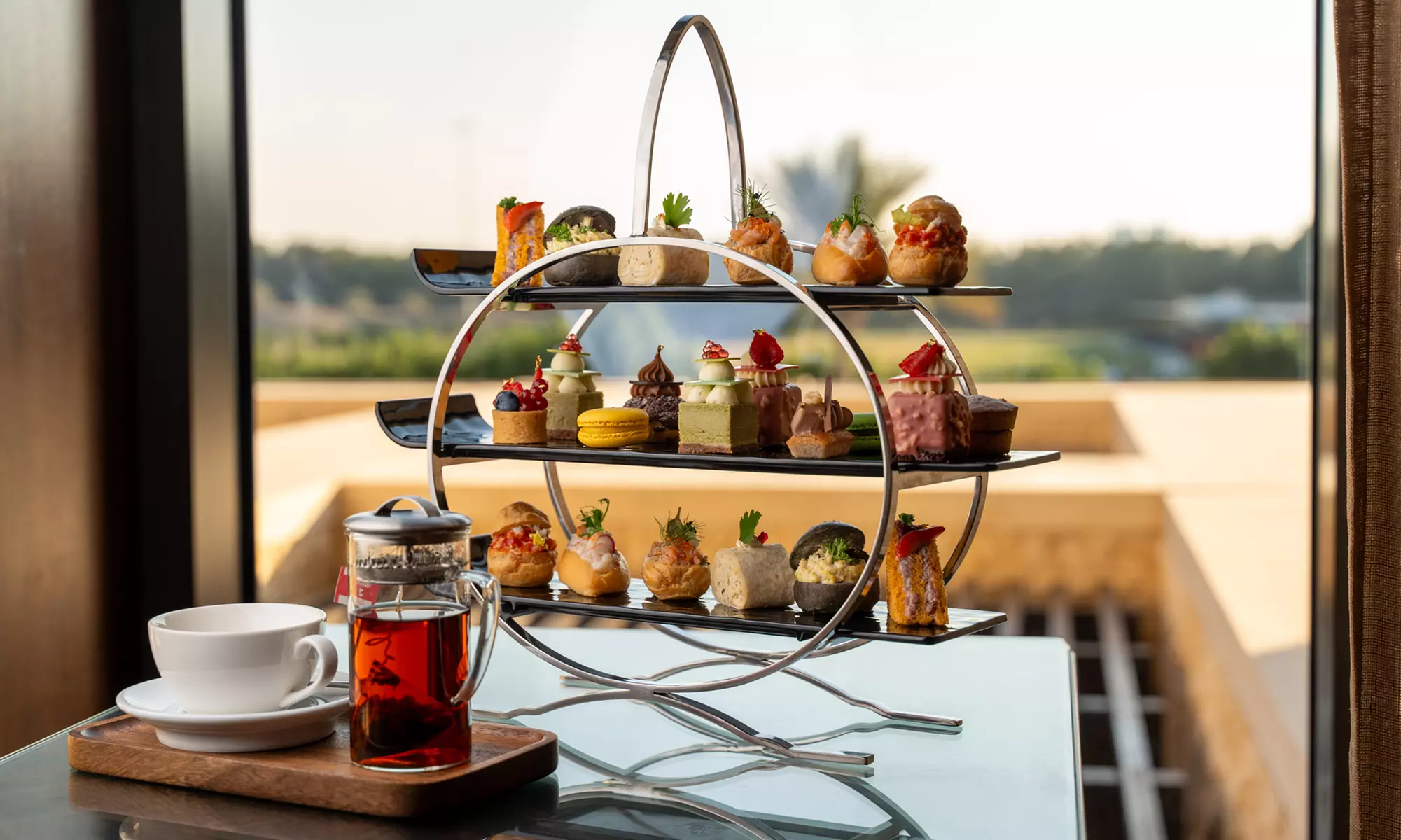 Experience Afternoon Tea Delight for 2, 4, or 6 People @a 5-Star Venue