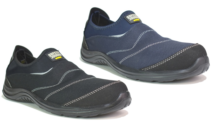 Image 1: Men's Slip-On Jogger Shoes