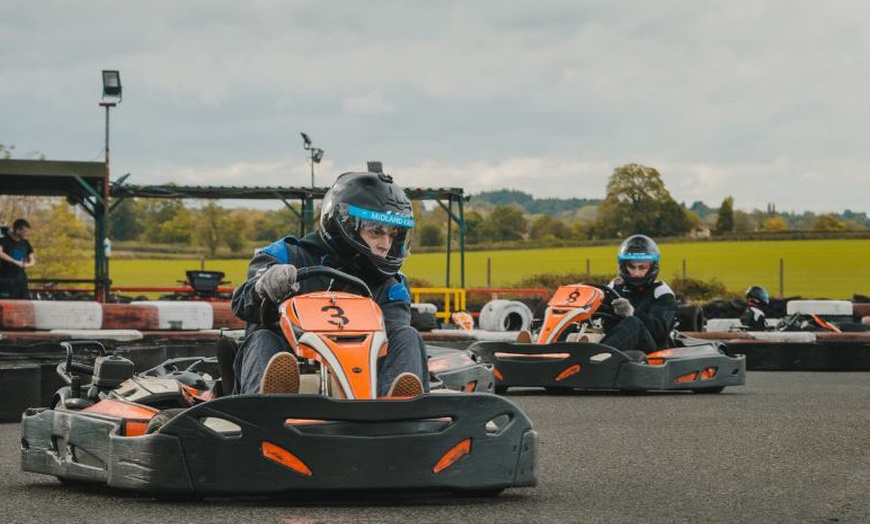 Image 7: 60-Minute GoKarting Experience