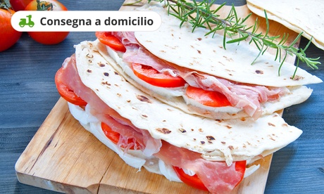 Menu piadina con dolce e bibita o vino dalla Piadineria Rimini Rimini (sconto fino a 32%). Consegna a domicilio