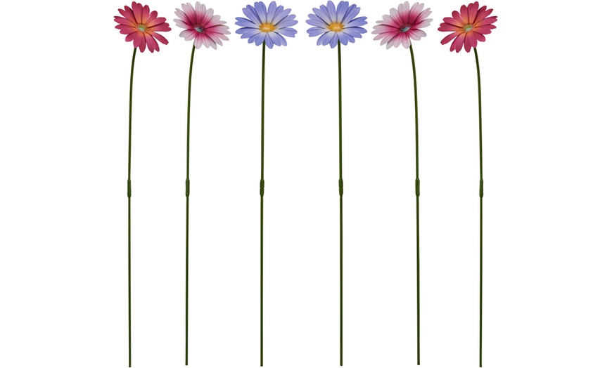 Image 5: 6 or 12 Metal Daisy Stakes 