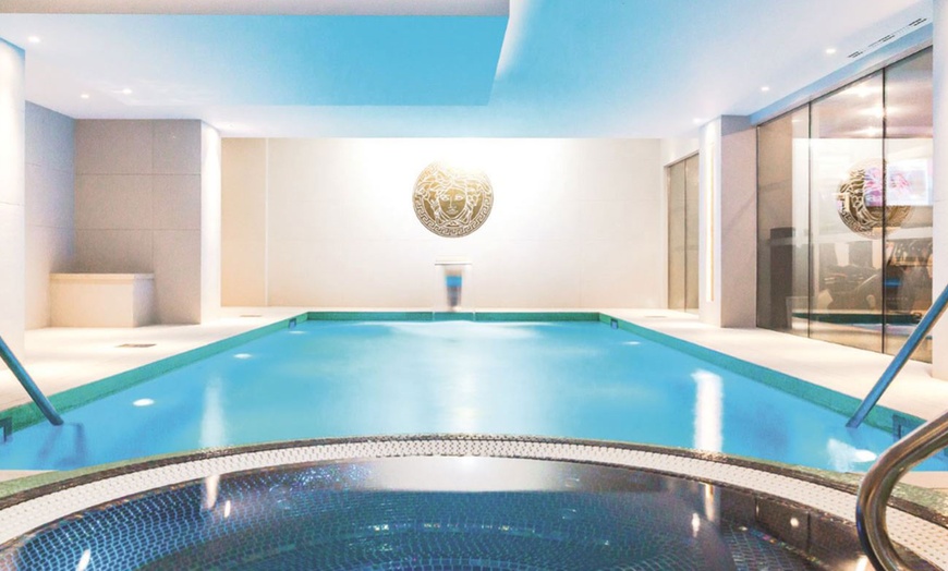 Image 2: 5* Spa Day with Pool for Two