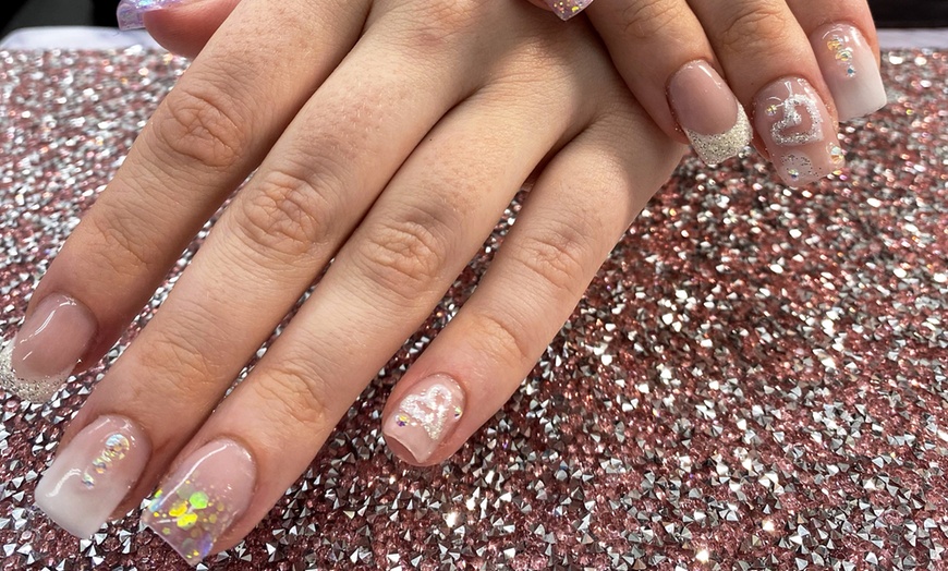 Image 3: Nail Art Magic: Gel X / Acrylic Set with Extra Hand Massage