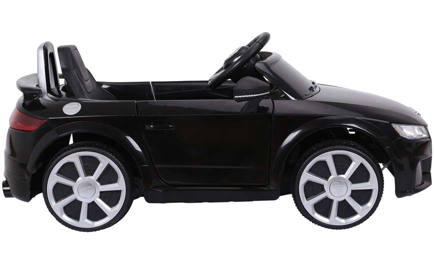 Image 4: Coche eléctrico para niños Audi TT RS