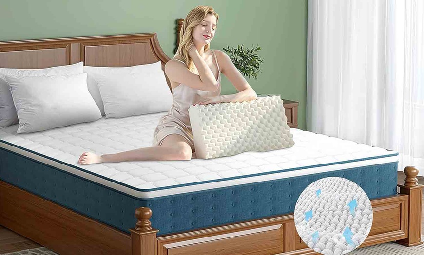 Image 2: Zero-Pressure Memory Foam Mattress