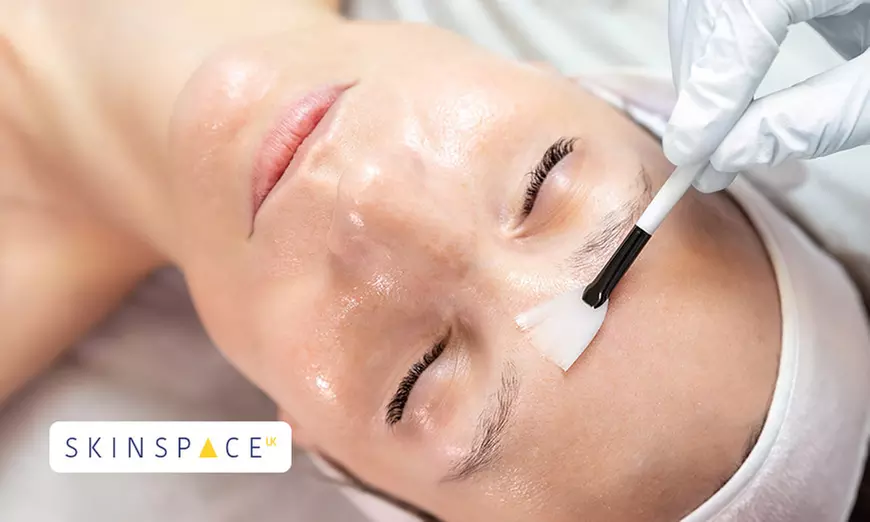 Glycolic Skin Peel at SkinSpaceUK