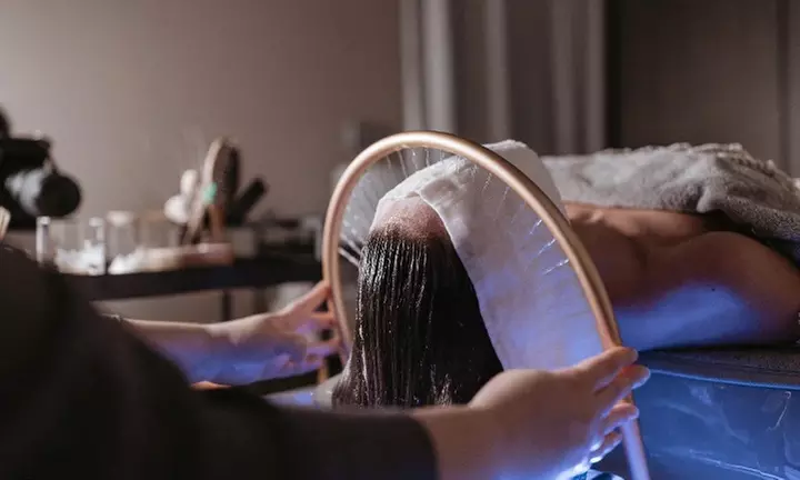 Head spa à Naturo'zen : modelage aux huiles, soin lavant et relaxation