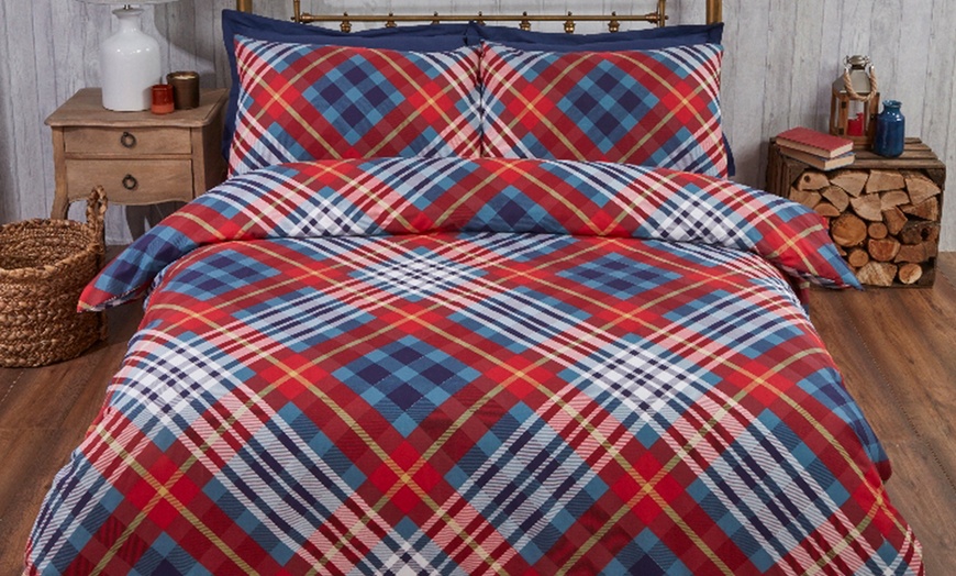 Image 2: Brushed Cotton Duvet Set