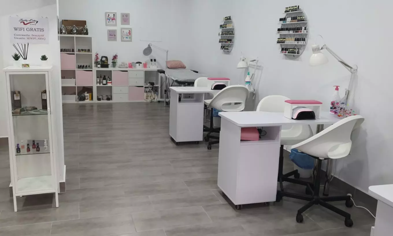 Peeling químico y tratamientos faciales en Beauty Center