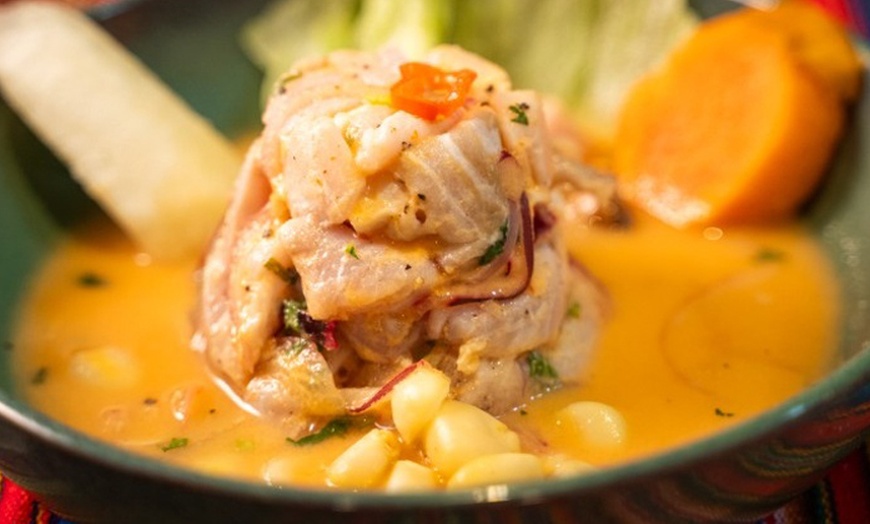 Image 23: Menú peruano para 2 o 4 personas con bebidas y postres