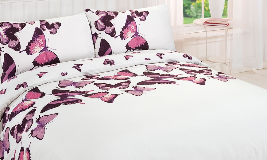 Image 25: January Clearance Duvet Sets
