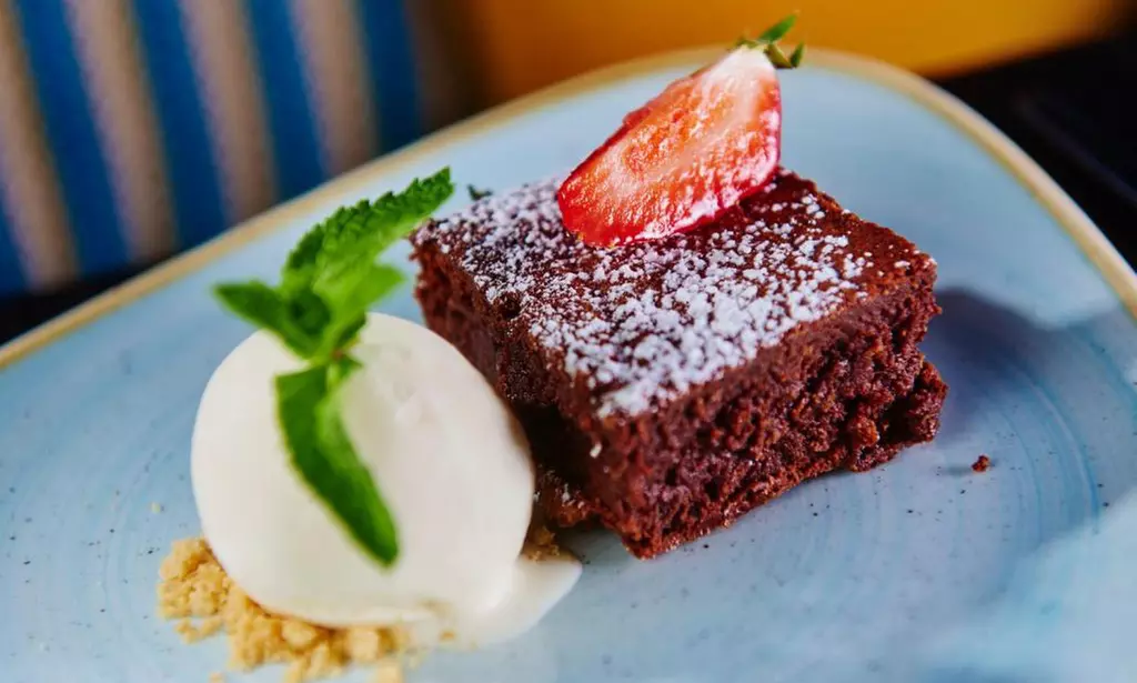 Manchester: 4* Superior Double Stay with Breakfast