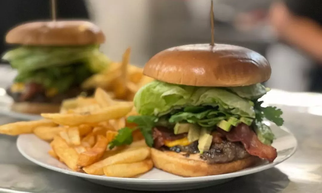 Up to $100 to spend at Cruz Kitchen & Taps (Up to 40% Off) - Primary Image