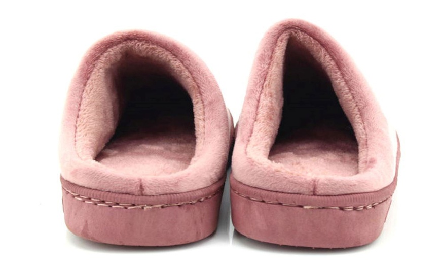 Image 6: Women's Fluffy Slippers