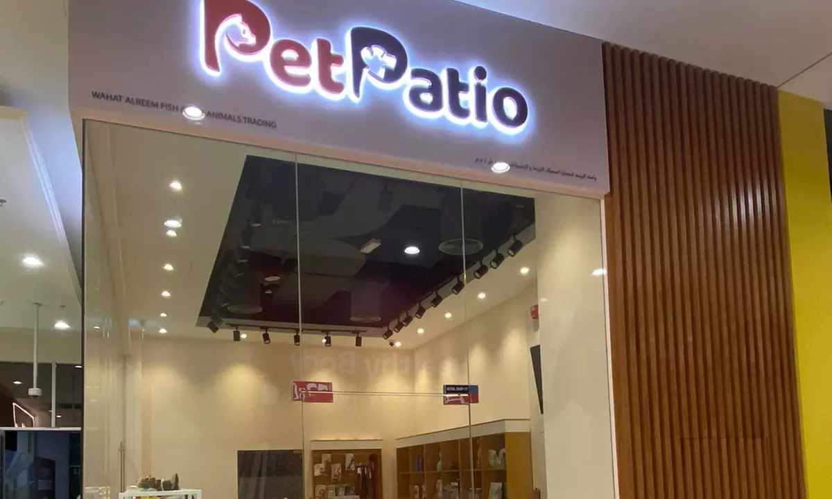 Groom, Grin, and Wag: Unleash Pet Paradise