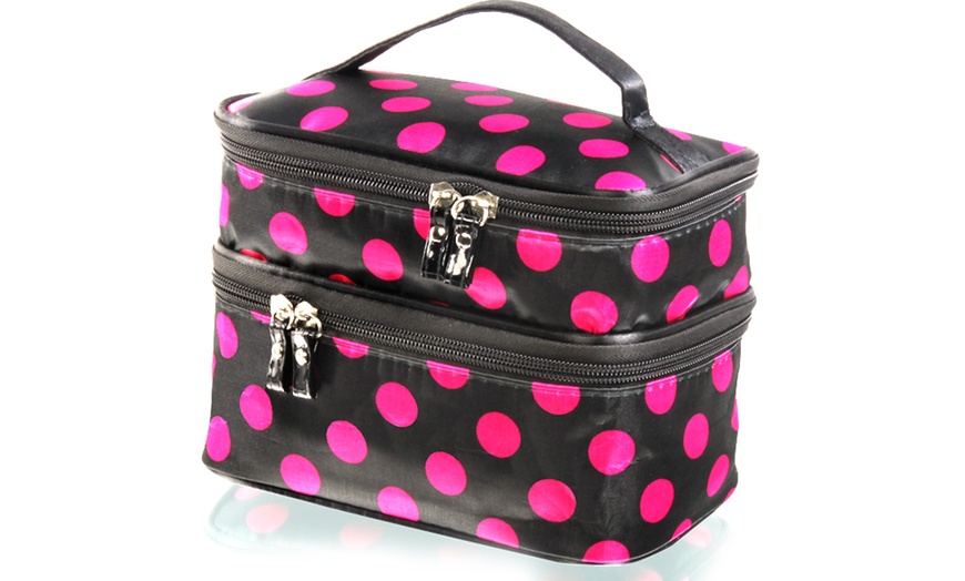 Image 4: Multi-Compartment Make-Up Bag