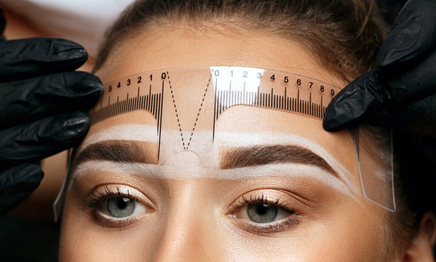 Image 1: Brow Transformation Online Course from Institute Of Beauty And Makeup