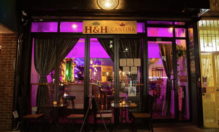 Image 11: 60/90-Min AYCE Tacos & Drinks Dinner, Bottomless Brunch for 2, & More